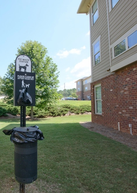 Amenities: Pet Policy